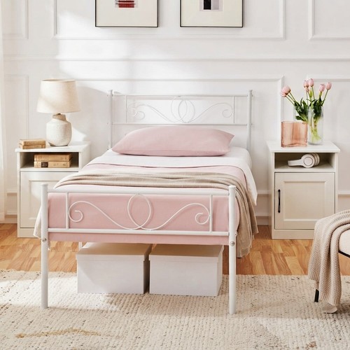 Sturdy white metal platform - sturdy,